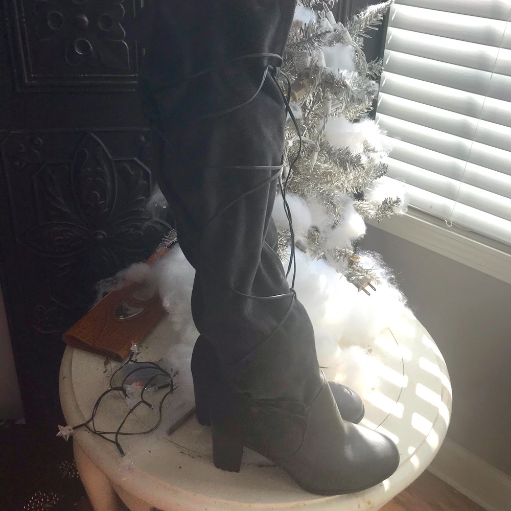 Women’s size 11 boots